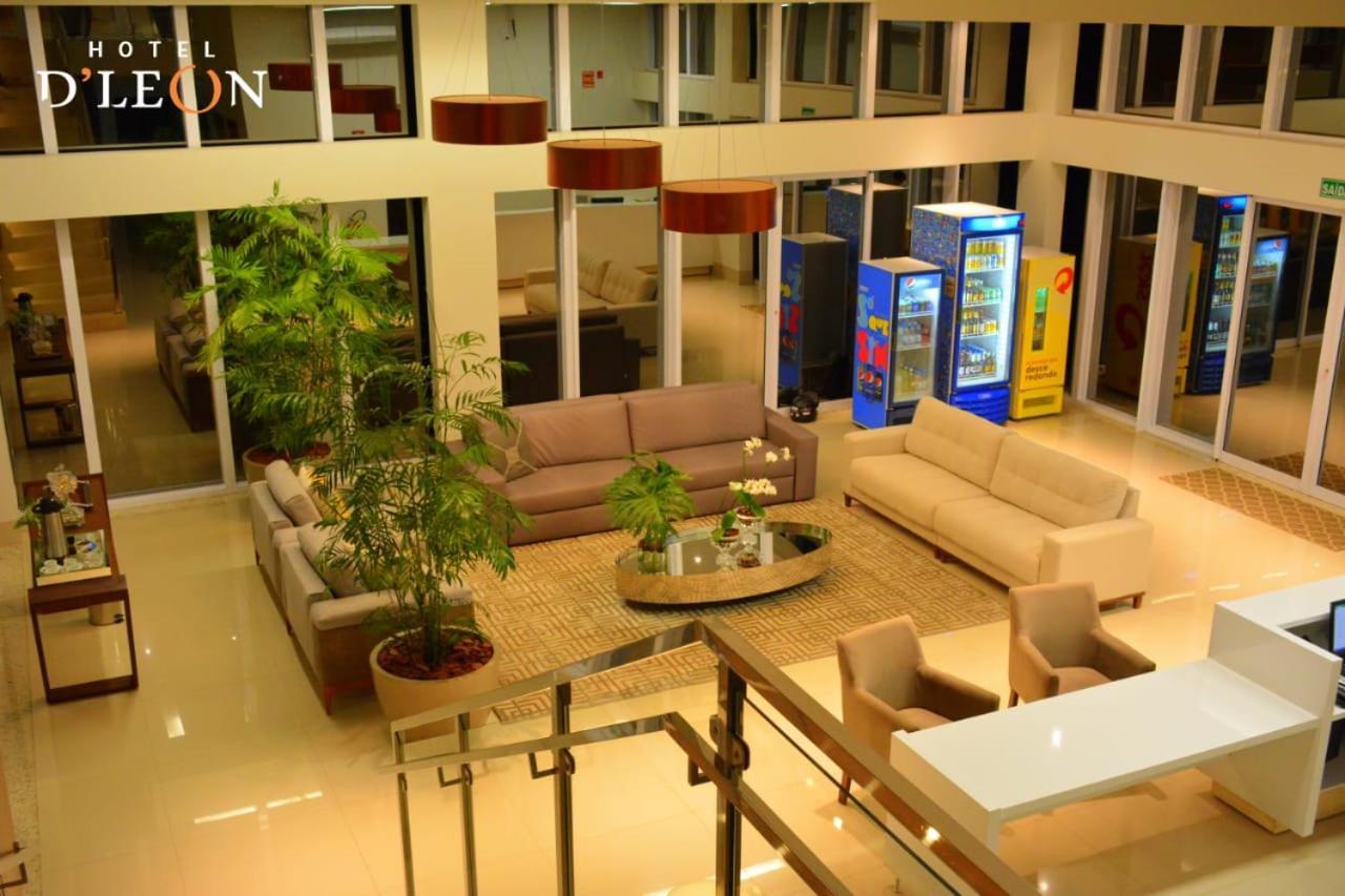 Hotel D'Leon กูรูปี ภายนอก รูปภาพ
