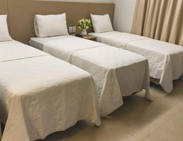 Hotel D'Leon กูรูปี ภายนอก รูปภาพ